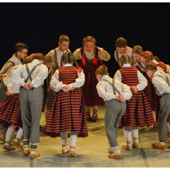 Līgo Zemgalē un Sēlijā. Sēšana. - Foto: Jānis Tiļčiks