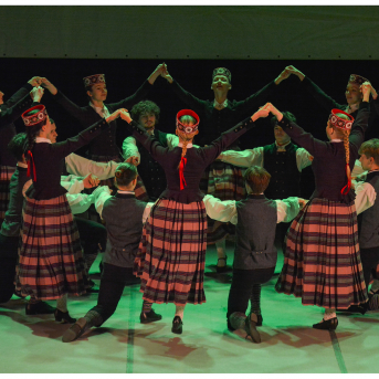 Līgo Zemgalē un Sēlijā. Sēšana. - Foto: Jānis Tiļčiks