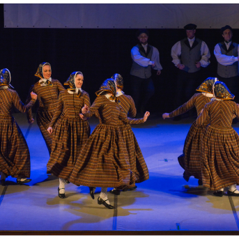 Līgo Zemgalē un Sēlijā. Sēšana. - Foto: Jānis Tiļčiks
