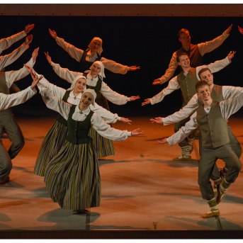 Līgo Zemgalē un Sēlijā. Sēšana. - Foto: Jānis Tiļčiks