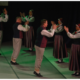 Līgo Zemgalē un Sēlijā. Sēšana. - Foto: Jānis Tiļčiks