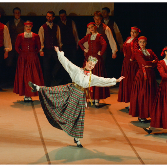 Līgo Zemgalē un Sēlijā. Sēšana. - Foto: Jānis Tiļčiks