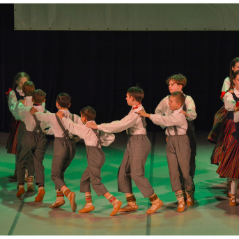 Līgo Zemgalē un Sēlijā. Sēšana. - Foto: Jānis Tiļčiks