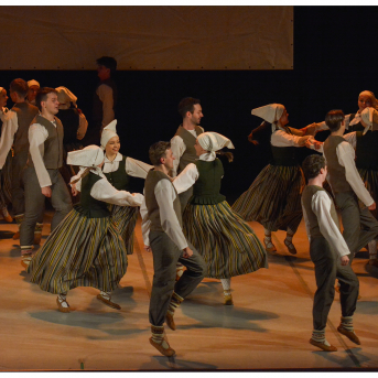 Līgo Zemgalē un Sēlijā. Sēšana. - Foto: Jānis Tiļčiks