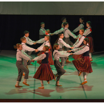 Līgo Zemgalē un Sēlijā. Sēšana. - Foto: Jānis Tiļčiks