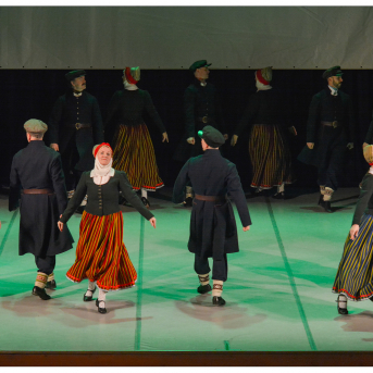 Līgo Zemgalē un Sēlijā. Sēšana. - Foto: Jānis Tiļčiks