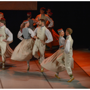 Līgo Zemgalē un Sēlijā. Sēšana. - Foto: Jānis Tiļčiks