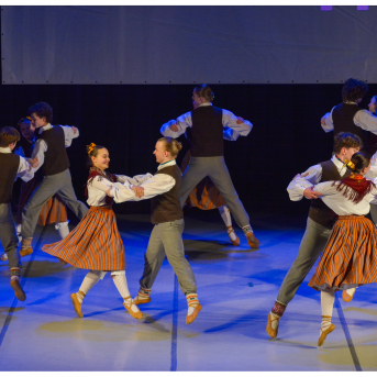 Līgo Zemgalē un Sēlijā. Sēšana. - Foto: Jānis Tiļčiks