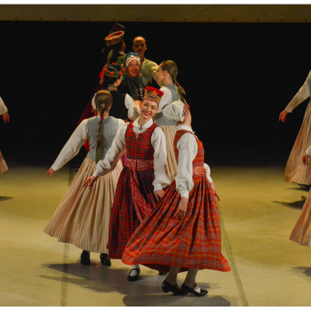 Līgo Zemgalē un Sēlijā. Sēšana. - Foto: Jānis Tiļčiks