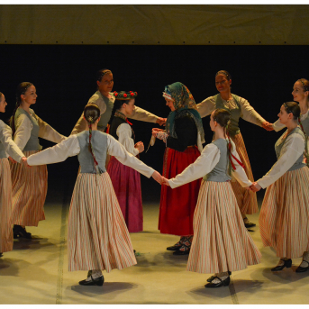 Līgo Zemgalē un Sēlijā. Sēšana. - Foto: Jānis Tiļčiks