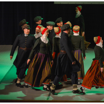 Līgo Zemgalē un Sēlijā. Sēšana. - Foto: Jānis Tiļčiks