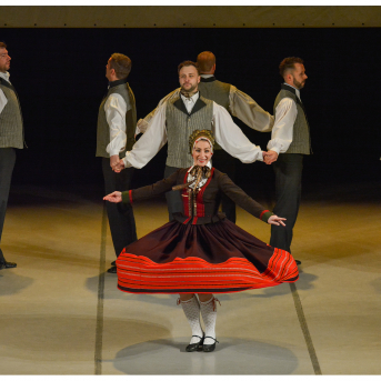 Līgo Zemgalē un Sēlijā. Sēšana. - Foto: Jānis Tiļčiks