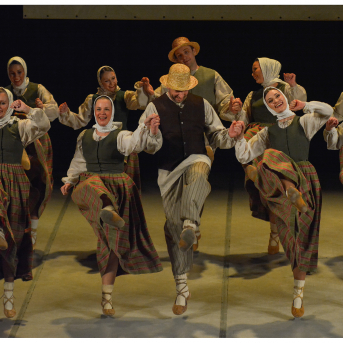 Līgo Zemgalē un Sēlijā. Sēšana. - Foto: Jānis Tiļčiks