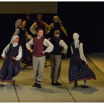 Līgo Zemgalē un Sēlijā. Sēšana. - Foto: Jānis Tiļčiks