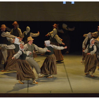 Līgo Zemgalē un Sēlijā. Sēšana. - Foto: Jānis Tiļčiks
