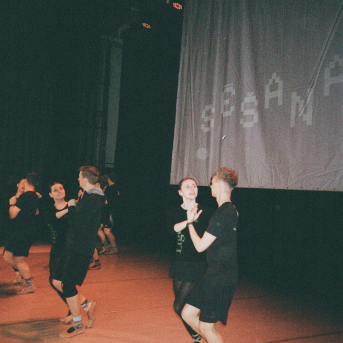 Marts 2025 / Filmiņa #3 - Martā dzīvojām kā labsajūtas kūrortā—starp labiem draugiem un jautriem pārsteigumiem. Izdejoti divi #Līgo80 koncerti un sirdis piepildītas līdz maliņām. Esam izauguši līdz aprīlim. Foto–Elza Luīze Zariņa