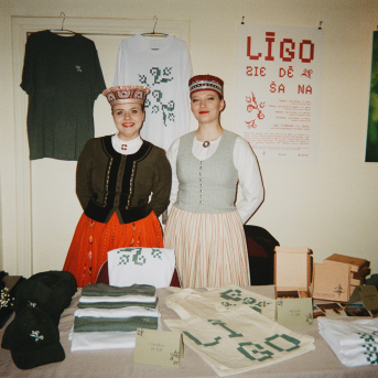 Marts 2025 / Filmiņa #3 - Martā dzīvojām kā labsajūtas kūrortā—starp labiem draugiem un jautriem pārsteigumiem. Izdejoti divi #Līgo80 koncerti un sirdis piepildītas līdz maliņām. Esam izauguši līdz aprīlim. Foto–Elza Luīze Zariņa