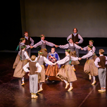 Līgo Latgalē. Plaukšana. - 