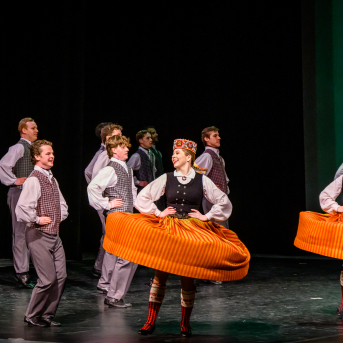 Līgo Latgalē. Plaukšana. - 