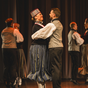 Līgo Kurzemē. Augšana. - 