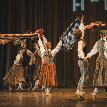 Līgo Kurzemē. Augšana. - 