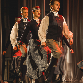 Līgo Kurzemē. Augšana. - 