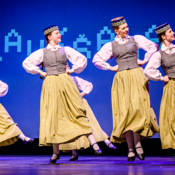 Līgo Latgalē. Plaukšana. - 