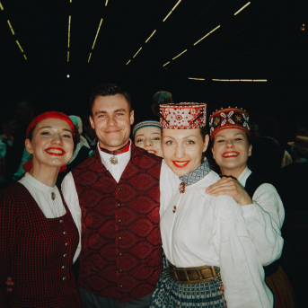 Aprīlis 2025 / Filmiņa #4 - 