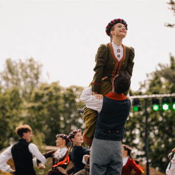 LĪGO. Ziedēšana. Atklāšana  - 