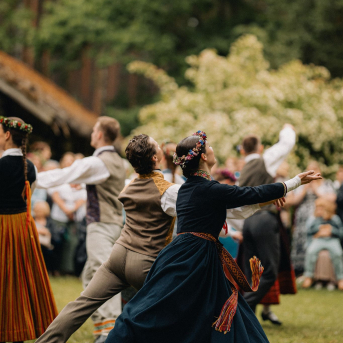 LĪGO. DIŽDIENA. LATGALES SĀDŽA - 