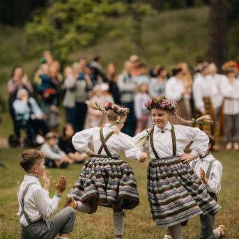 LĪGO. DIŽDIENA. ZEMGALES ZEMNIEKA SĒTA - 
