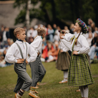 LĪGO. DIŽDIENA. ZEMGALES ZEMNIEKA SĒTA - 