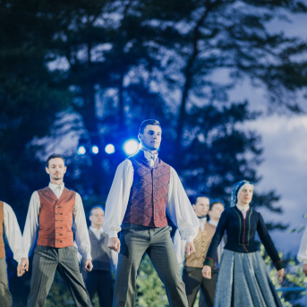 LĪGO. DIŽDIENA. Skatuviskās dejas mistērija. "MĒS DEVIŅI BĀLELIŅI" - 