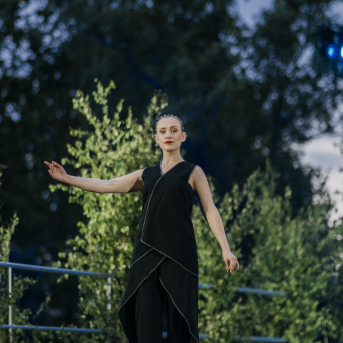 LĪGO. DIŽDIENA. Skatuviskās dejas mistērija. "MĒS DEVIŅI BĀLELIŅI" - 