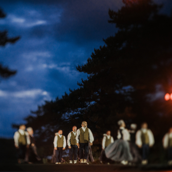 LĪGO. DIŽDIENA. Skatuviskās dejas mistērija. "MĒS DEVIŅI BĀLELIŅI" - 