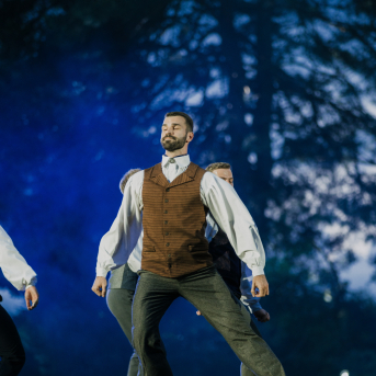 LĪGO. DIŽDIENA. Skatuviskās dejas mistērija. "MĒS DEVIŅI BĀLELIŅI" - 