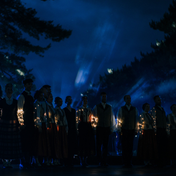 LĪGO. DIŽDIENA. Skatuviskās dejas mistērija. "MĒS DEVIŅI BĀLELIŅI" - 