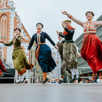 Deju lielkoncerts "Vidusvasaras dzīvestības" | 18.06.2026. - 
